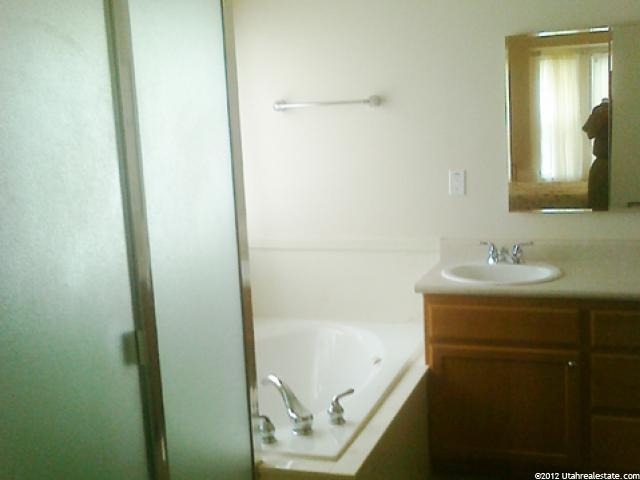 1608 N 200 E, Layton, UT 84041 — photo 7