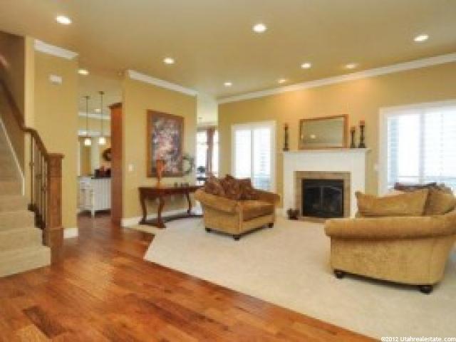 453 Greystone Dr, Farmington, UT 84025 — photo 10