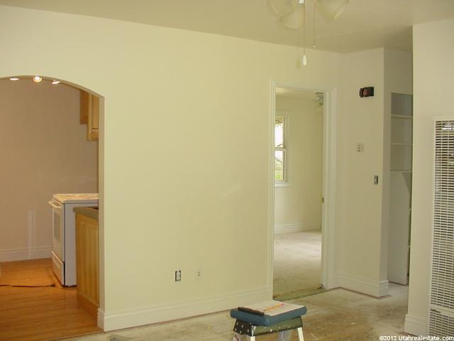 608 S 1000 E, Clearfield, UT 84015 — photo 5