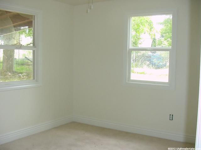 608 S 1000 E, Clearfield, UT 84015 — photo 6