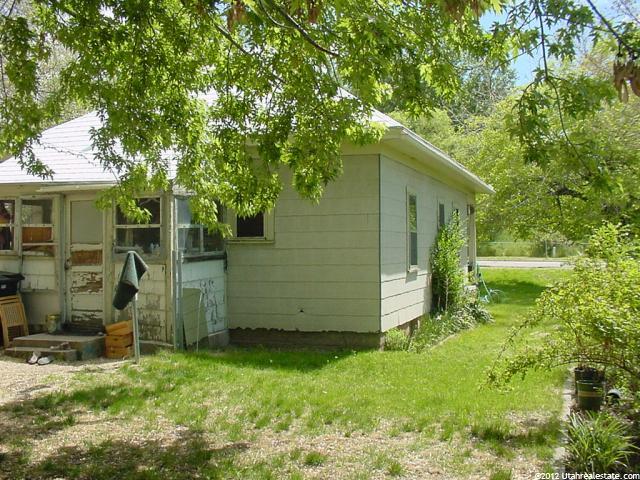 634 S 1000 E, Clearfield, UT 84015 — photo 2
