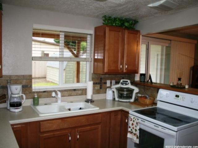 541 W Echo Dr, Murray, UT 84123 — photo 4