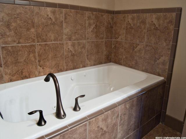 2029 S Tyler View Way E, Ogden, UT 84401 — photo 10