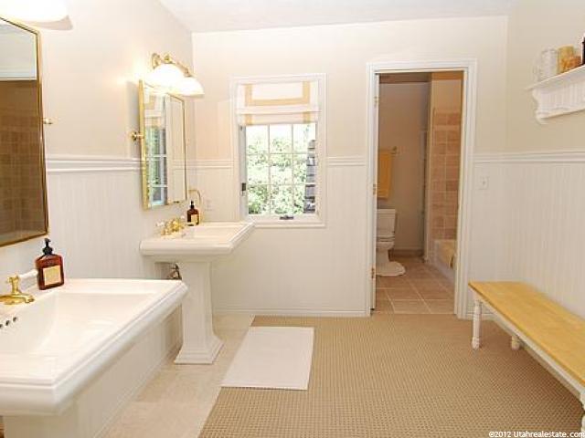1219 E 300 N, Bountiful, UT 84010 — photo 9