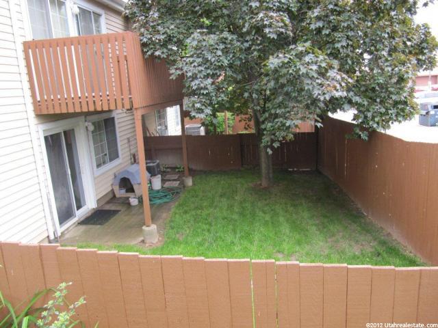 3224 S Plum Tree Ln W, Bountiful, UT 84010 — photo 9