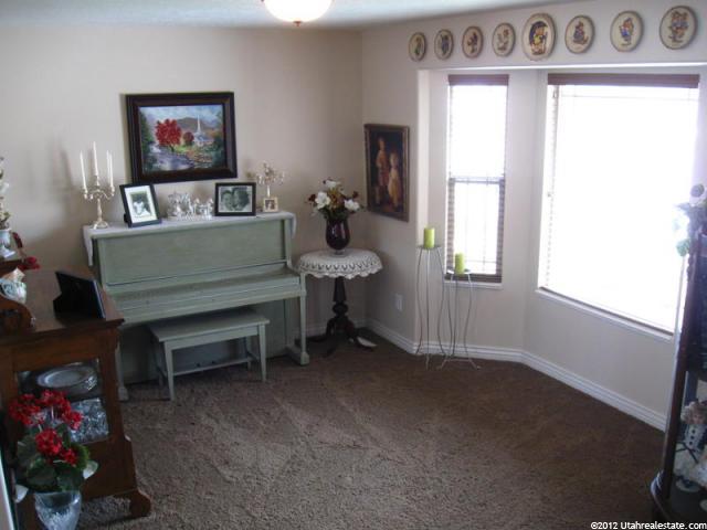 1918 S 2265 W, Syracuse, UT 84075 — photo 2