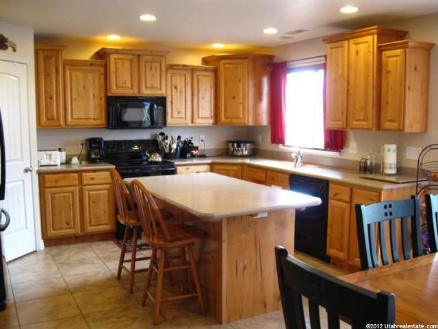 1918 S 2265 W, Syracuse, UT 84075 — photo 3