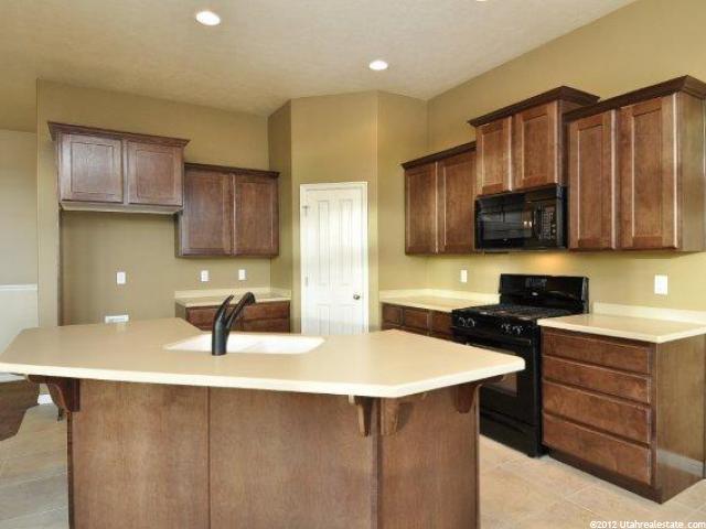 1417 W 2340 N #5, Clinton, UT 84015 — photo 4