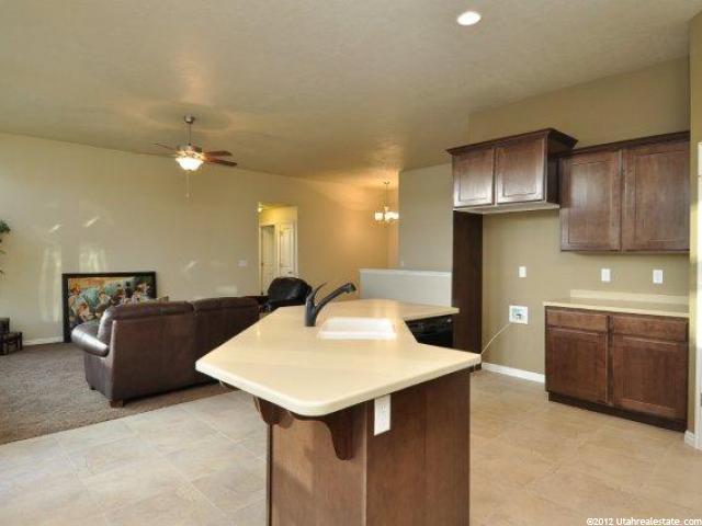 1417 W 2340 N #5, Clinton, UT 84015 — photo 5