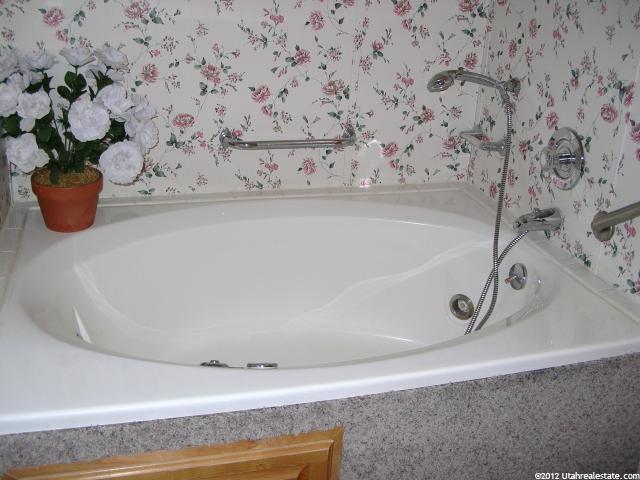 1111 N 2000 W #228, Farr West, UT 84404 — photo 8