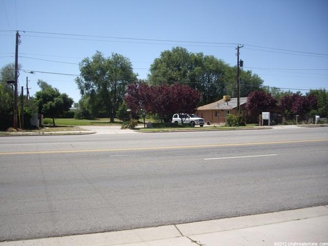 2525 N Hill Field Rd, Layton, UT 84041 — photo 9