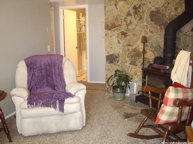 875 S 1650 E #D, Clearfield, UT 84015 — photo 7