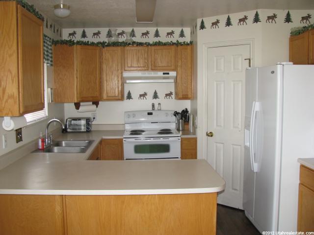 2676 W 4200 S, Roy, UT 84067 — photo 4