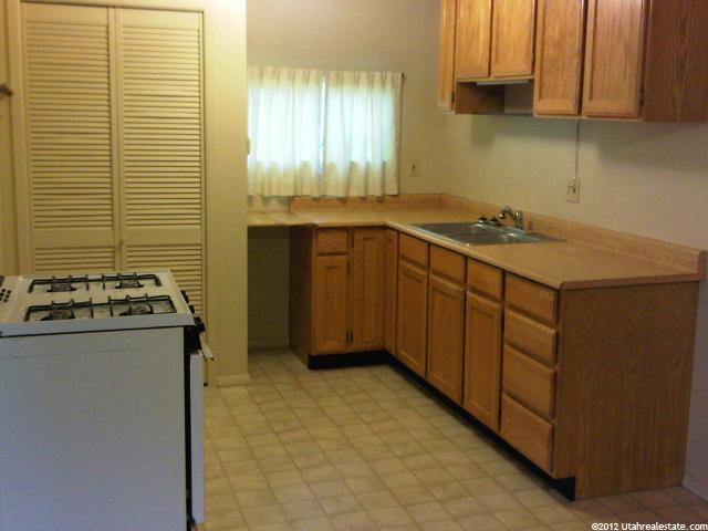 1242 Jefferson Ave, Ogden, UT 84404 — photo 2