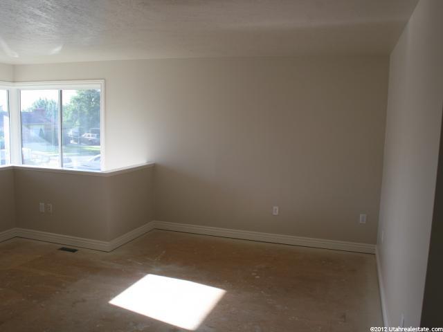 4338 S Porter Ave E, South Ogden, UT 84403 — photo 3