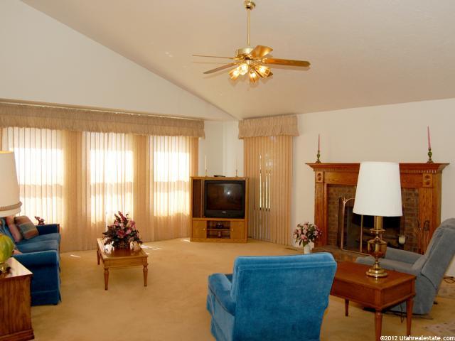 2210 E 3250 N, Layton, UT 84040 — photo 4