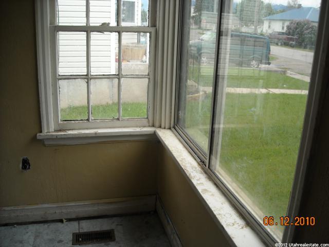 38 W 400 S, Preston, ID 83263 — photo 8
