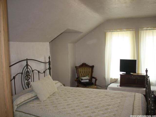 124 S 200 W, Nephi, UT 84648 — photo 3