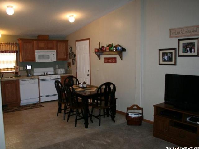 2034 S 150 W, Vernal, UT 84078 — photo 4