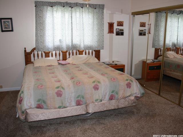 237 N Hawthorne St, Layton, UT 84041 — photo 6
