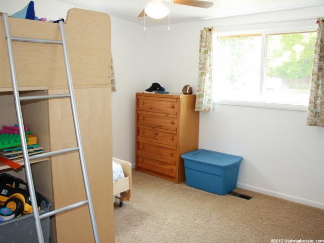 237 N Hawthorne St, Layton, UT 84041 — photo 7