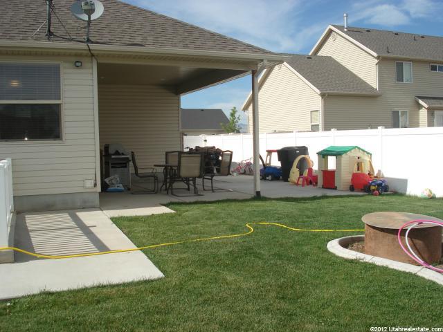 1559 W 775 S, Syracuse, UT 84075 — photo 2