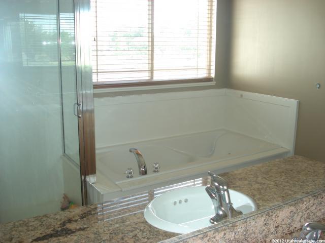 1559 W 775 S, Syracuse, UT 84075 — photo 8
