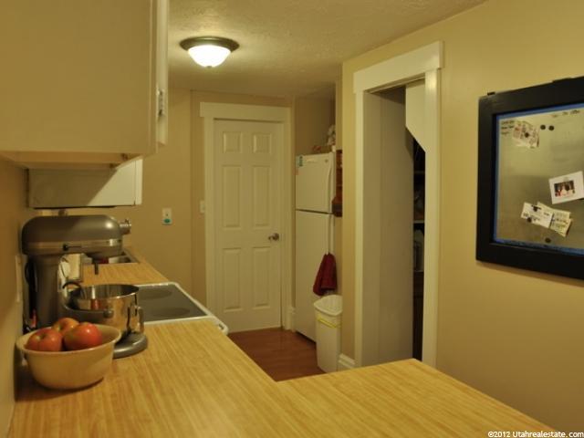 326 E. Center St, Logan, UT 84321 — photo 5