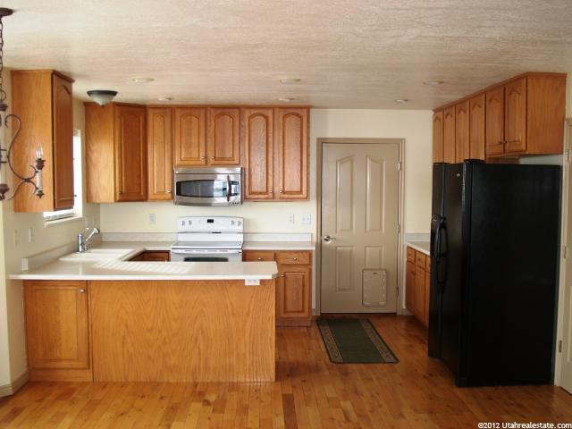 747 S Spruce Dr, Garden City, UT 84028 — photo 3