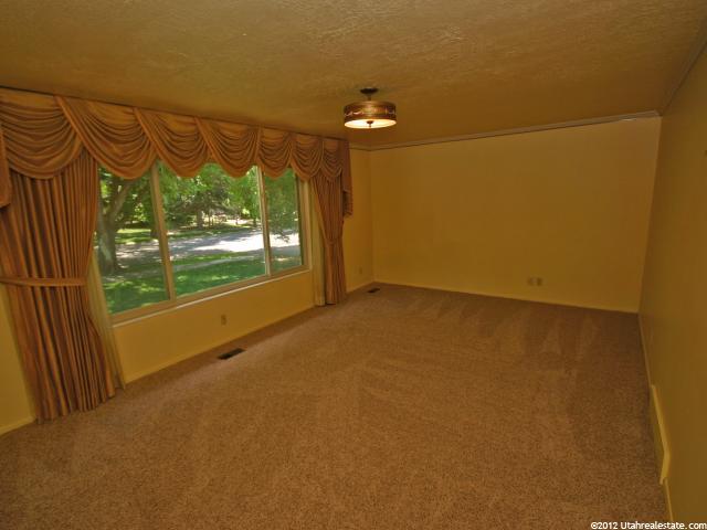 559 E 1150 N, Logan, UT 84341 — photo 2