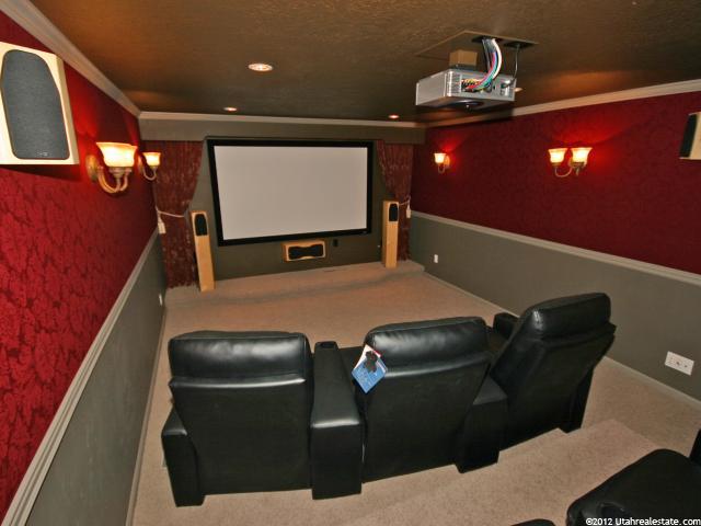 559 E 1150 N, Logan, UT 84341 — photo 4