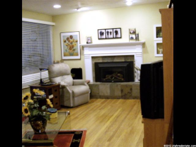 1654 E Delaware Ln, Holladay, UT 84117 — photo 2