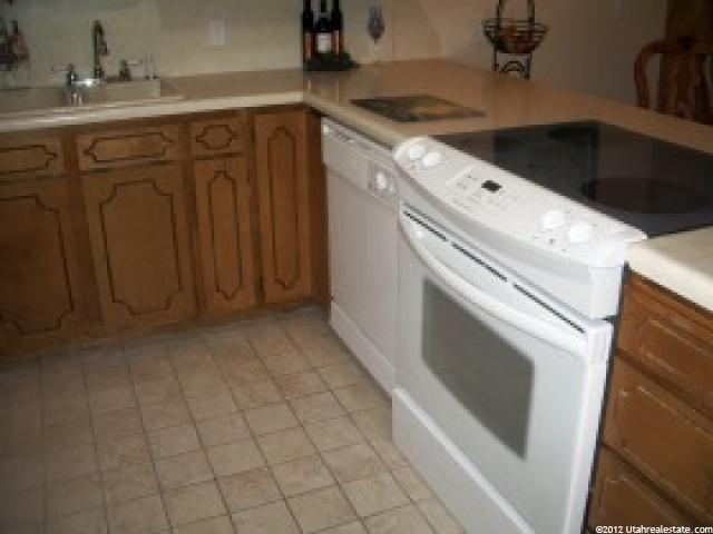 1320 Lorl Ln #3, Ogden, UT 84404 — photo 8