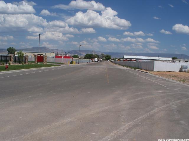 1179 E 2100 St S #2,3, Naples, UT 84078 — photo 5