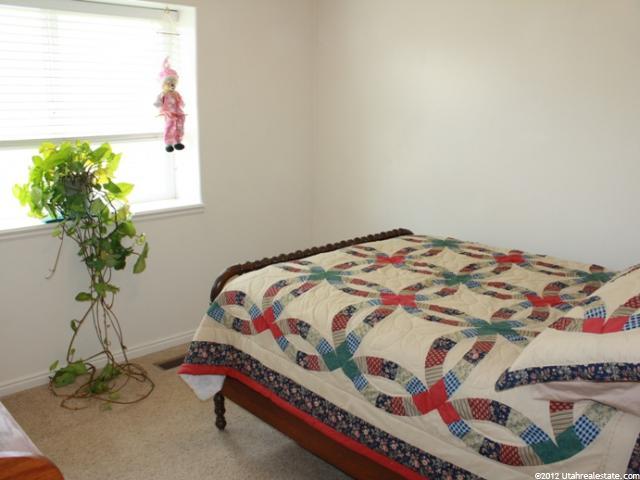 2094 View Dr, South Weber, UT 84405 — photo 11