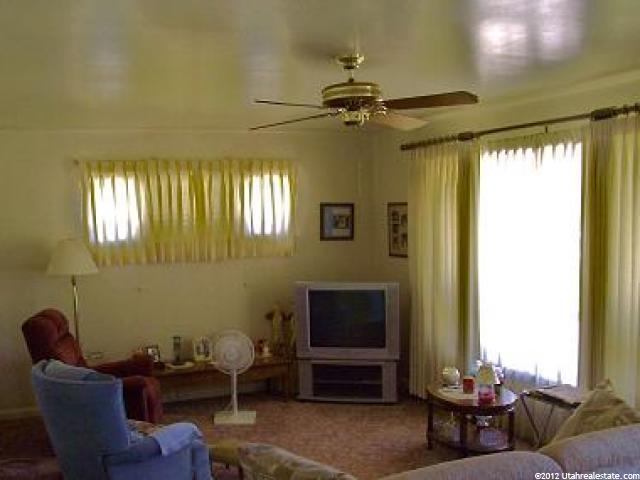 1020 E Sherwood Dr, Ogden, UT 84404 — photo 8