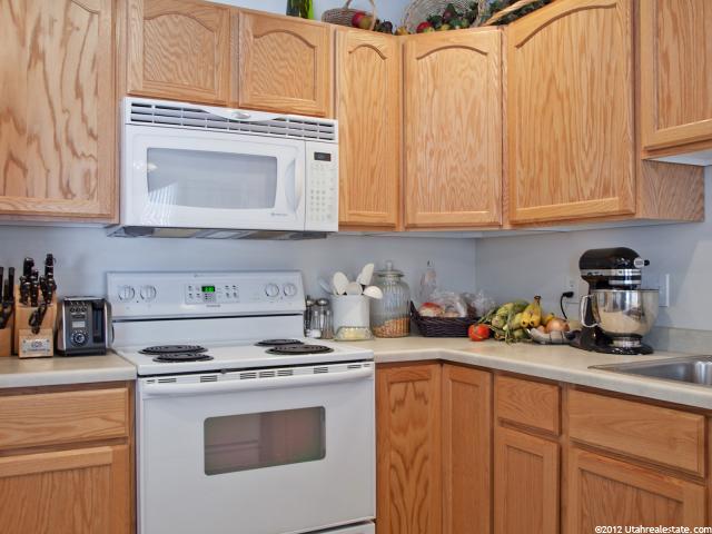 1237 S 1410 E, Provo, UT 84606 — photo 3