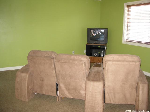 674 S Riverwalk Pkwy W, Logan, UT 84321 — photo 5