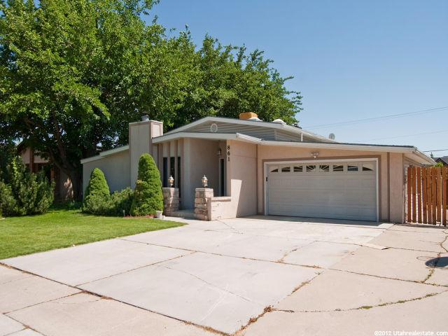 861 W 3800 S, Riverdale, UT 84405 — photo 2