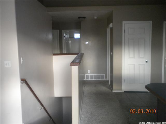 2252 N 2225 W, Clinton, UT 84015 — photo 5