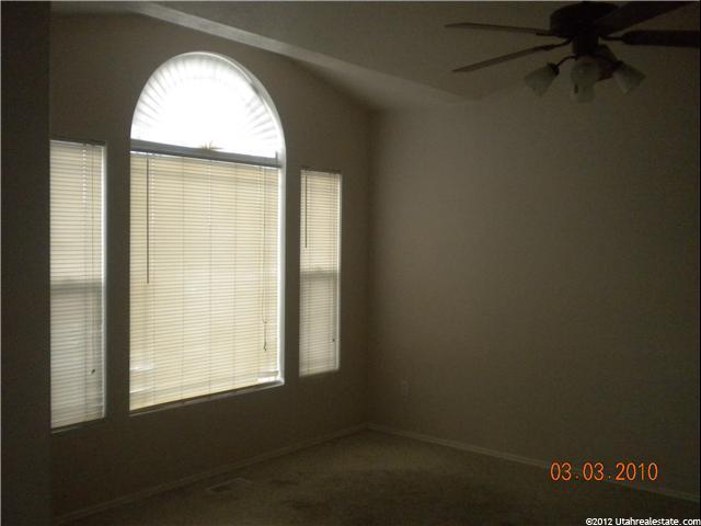 2252 N 2225 W, Clinton, UT 84015 — photo 8