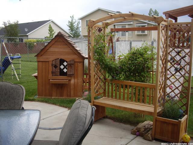 4676 S 4000 W, Roy, UT 84067 — photo 12