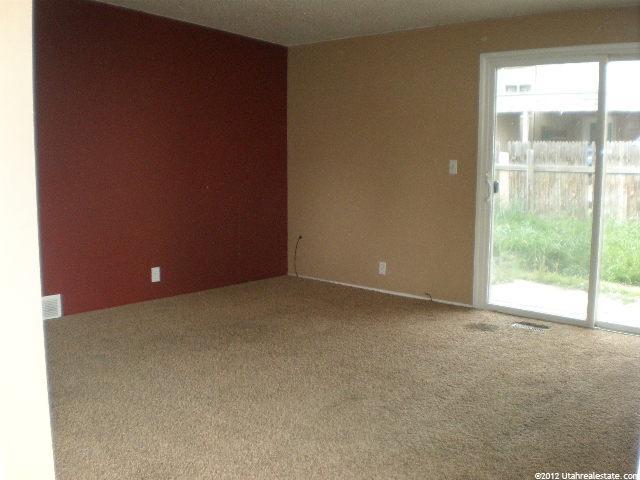 731 E 900 N, Layton, UT 84041 — photo 3
