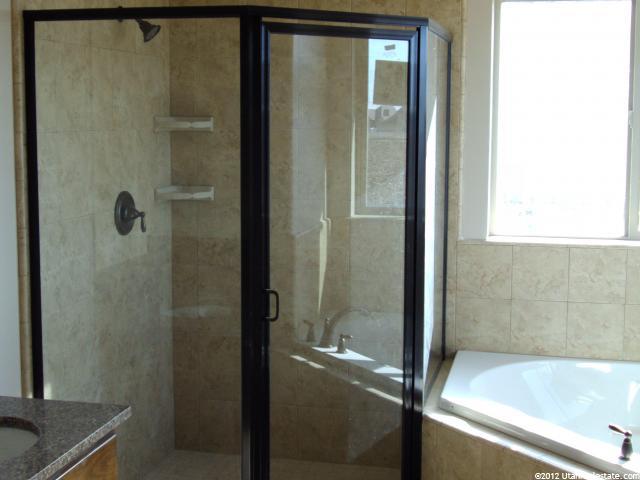 1605 W 600 S, Layton, UT 84041 — photo 8