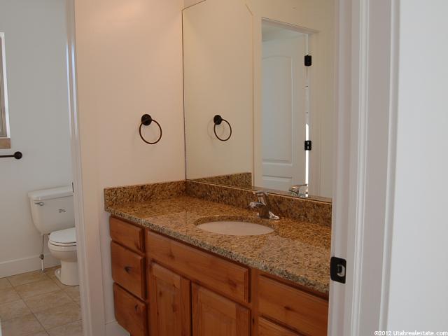 2 Arnold Dr, Layton, UT 84041 — photo 9