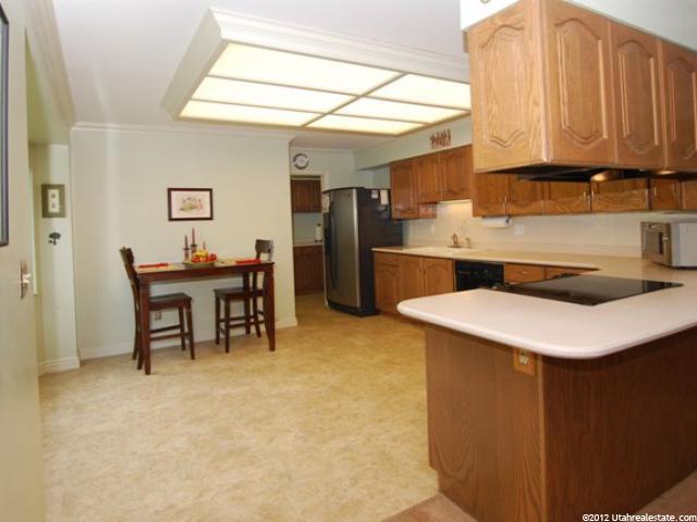 2719 E Willow Wick Dr S, Sandy, UT 84093 — photo 4
