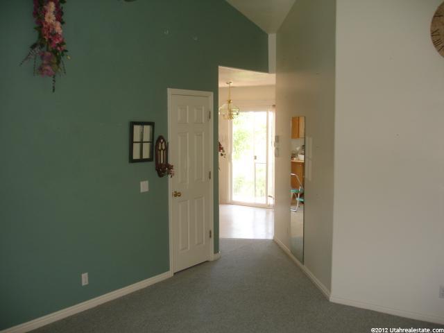 848 E Canfield Dr N, Ogden, UT 84404 — photo 4