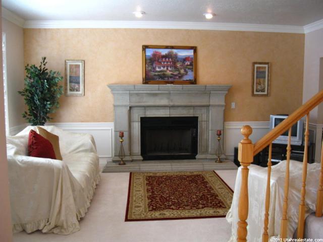 6187 S 2090 E, Holladay, UT 84121 — photo 2