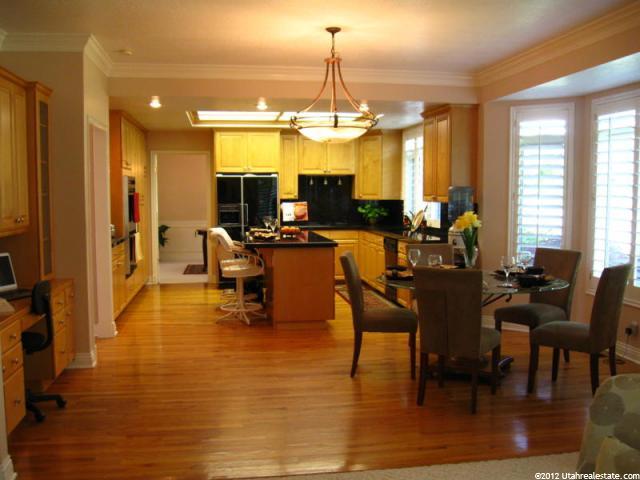 6187 S 2090 E, Holladay, UT 84121 — photo 6