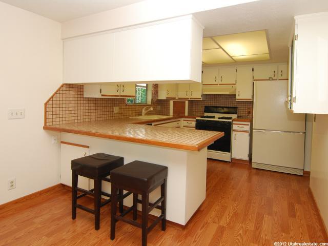 754 Nancy Dr, South Ogden, UT 84403 — photo 3